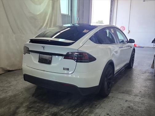 2022 Tesla Model X Plaid Tri Motor All-Wheel Drive