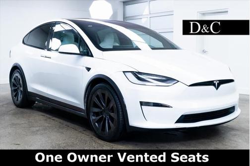 2022 Tesla Model X Plaid Tri Motor All-Wheel Drive