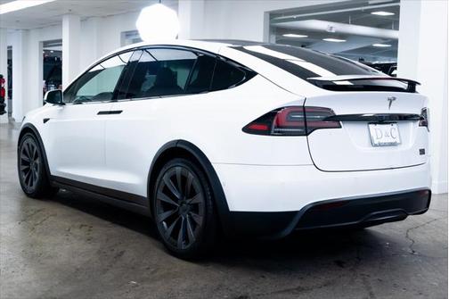 2022 Tesla Model X Plaid Tri Motor All-Wheel Drive