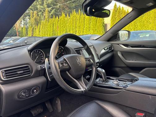 2021 Maserati Levante S