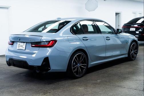 2023 BMW 330e xDrive