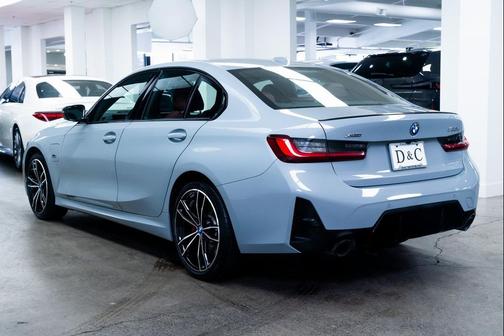 2023 BMW 330e xDrive
