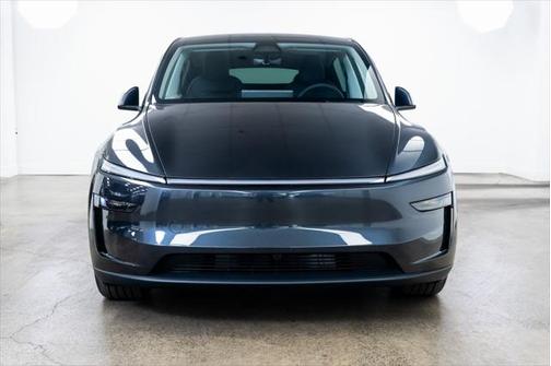2026 Tesla Model Y Long Range