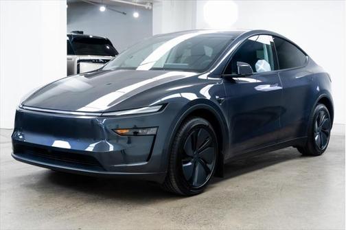 2026 Tesla Model Y Long Range