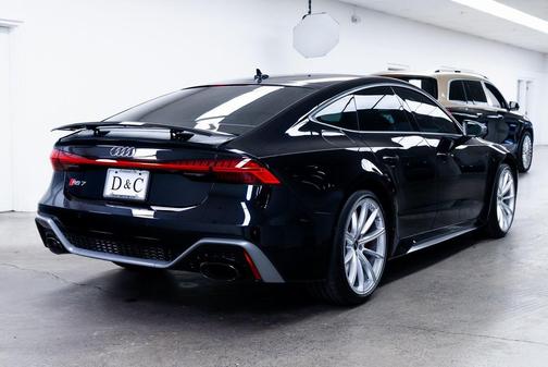 2025 Audi RS 7 4.0T Performance