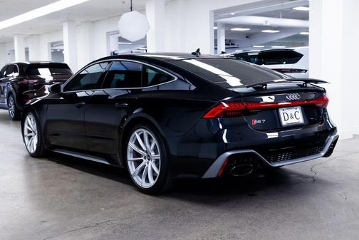 2025 Audi RS 7 4.0T Performance