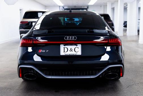 2025 Audi RS 7 4.0T Performance