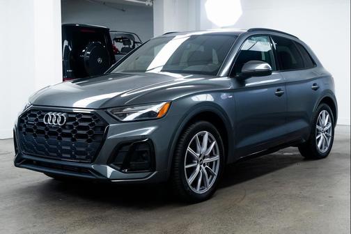 2022 Audi Q5 55 S line Premium Plus