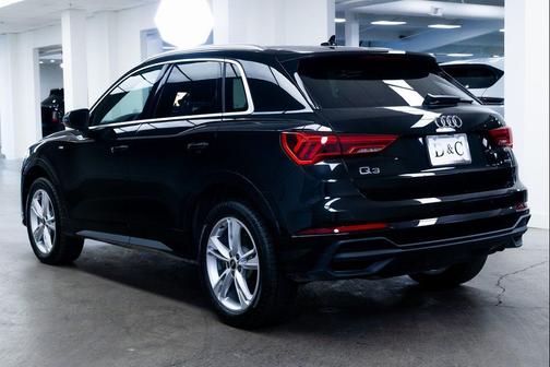 2024 Audi Q3 45 S line Premium Plus