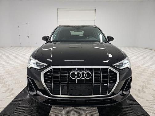 2024 Audi Q3 45 S line Premium Plus