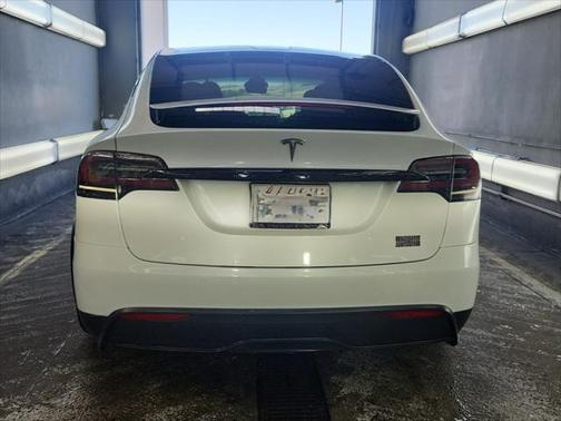 2022 Tesla Model X Plaid Tri Motor All-Wheel Drive