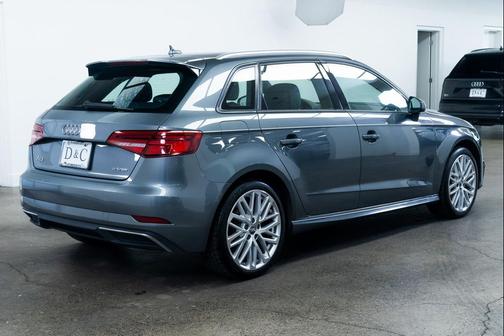 2018 Audi A3 e-tron 1.4T Premium