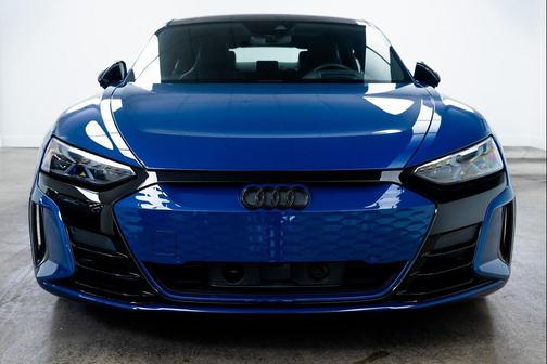 2023 Audi RS e-tron GT quattro