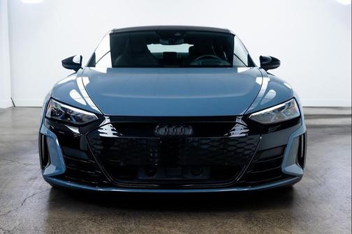2022 Audi e-tron GT Prestige
