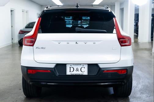 2023 Volvo XC40 Recharge Pure Electric Twin Ultimate