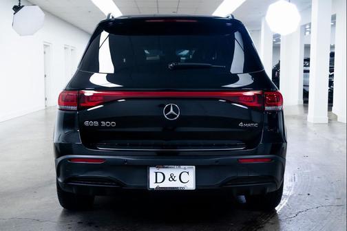 2023 Mercedes-Benz EQB 300 4MATIC