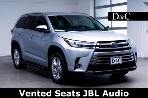 Celestial Silver Metallic 2018 Toyota Highlander Hybrid Limited