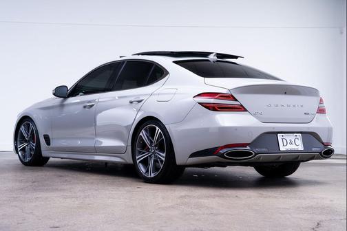 Vatna Gray 2025 Genesis G70 3.3T AWD Sport Advanced