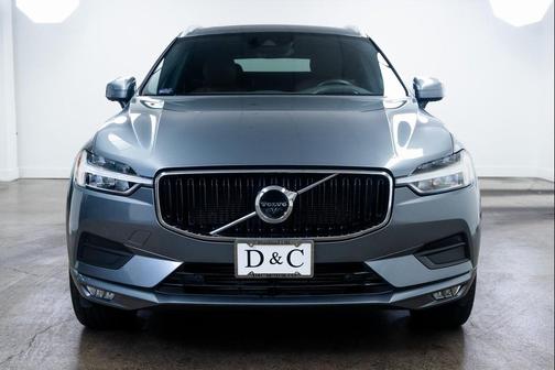2021 Volvo XC60 T6 Momentum