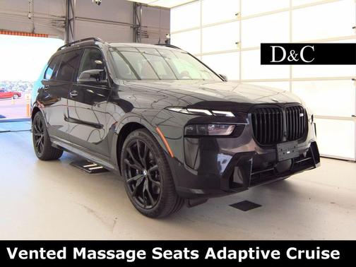 2023 BMW X7 M60i