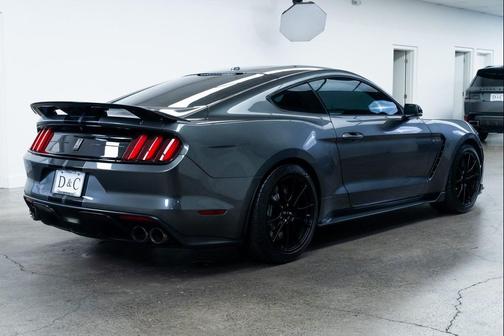 2019 Ford Shelby GT350 Base