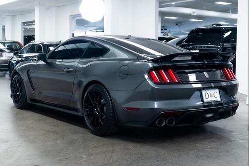 2019 Ford Shelby GT350 Base