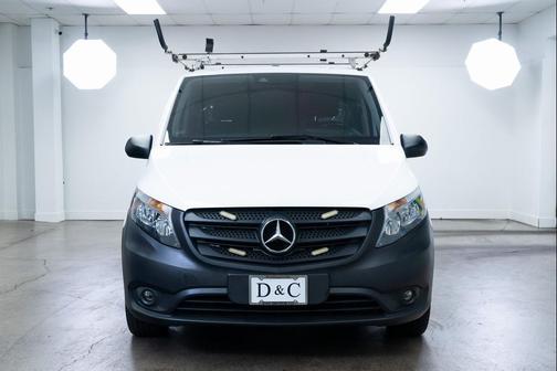 2021 Mercedes-Benz Metris Base