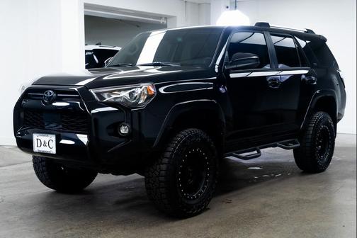 2022 Toyota 4Runner SR5