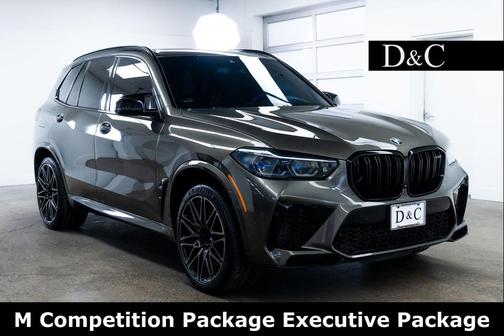 Manhattan Green Metallic 2022 BMW X5 M Base