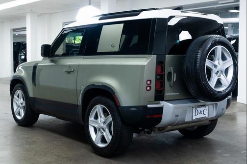 2022 Land Rover Defender 90 Standard
