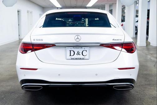MANUFAKTUR Diamond White 2023 Mercedes-Benz S-Class S 580 4MATIC