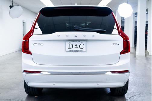 2025 Volvo XC90 Plug-In Hybrid T8 Plus 7-Seater