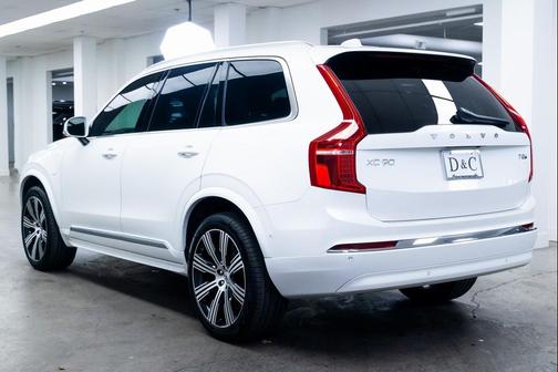 2025 Volvo XC90 Plug-In Hybrid T8 Plus 7-Seater
