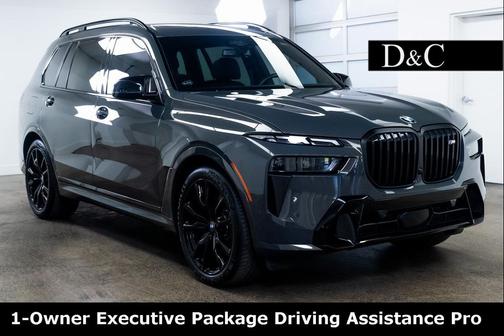 2025 BMW X7 M60i