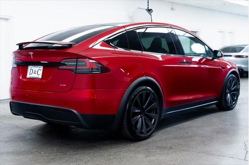 2022 Tesla Model X Plaid