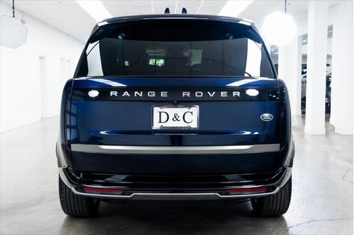 2023 Land Rover Range Rover P440e SE