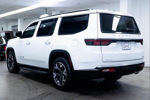 2023 Jeep Wagoneer Series III 4x4