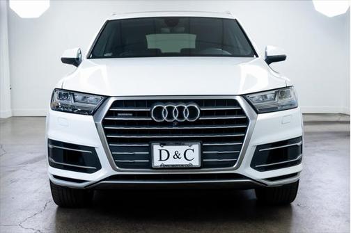 2019 Audi Q7 55 Premium Plus