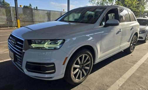 2019 Audi Q7 55 Premium Plus