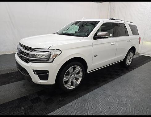 Star White Metallic Tri-Coat 2024 Ford Expedition King Ranch