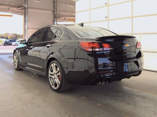 2017 Chevrolet SS Head-Up Display Ventilated Seats