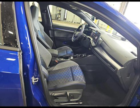 Lapiz Blue Metallic 2025 Volkswagen Golf R 2.0T DSG
