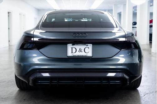 2022 Audi e-tron GT Premium Plus