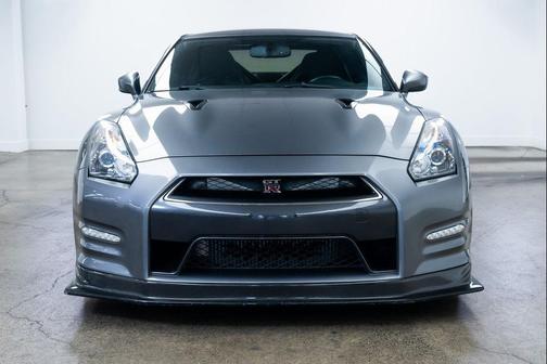 2012 Nissan GT-R Premium