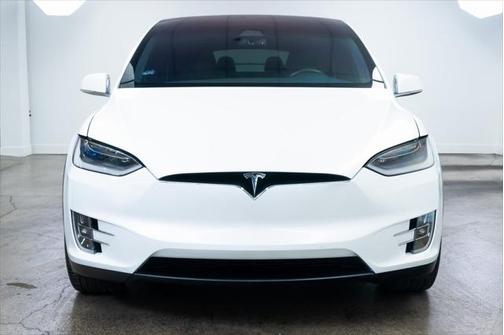 2018 Tesla Model X 75D