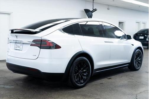 2018 Tesla Model X 75D