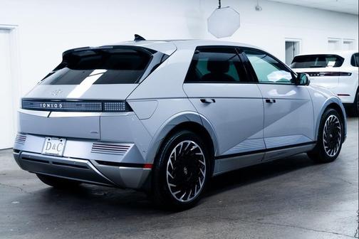 2024 Hyundai IONIQ 5 Limited