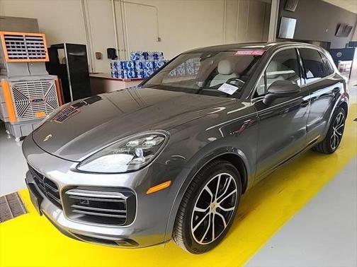 2019 Porsche Cayenne S