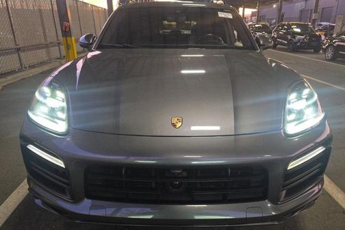 2019 Porsche Cayenne S