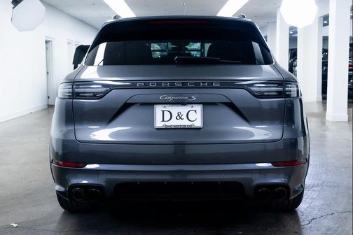 2019 Porsche Cayenne S
